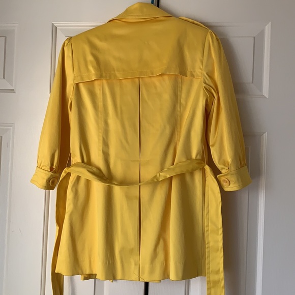 Jacket - Picture 3 of 4